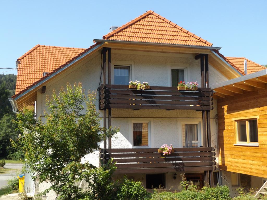 Gasthaus Zehrermuehle Schonberg  Exterior photo